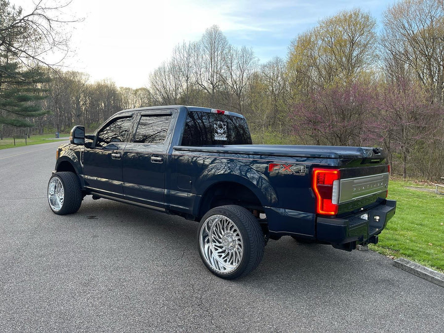 CTF01S Cutthroats wheels on a customer truck