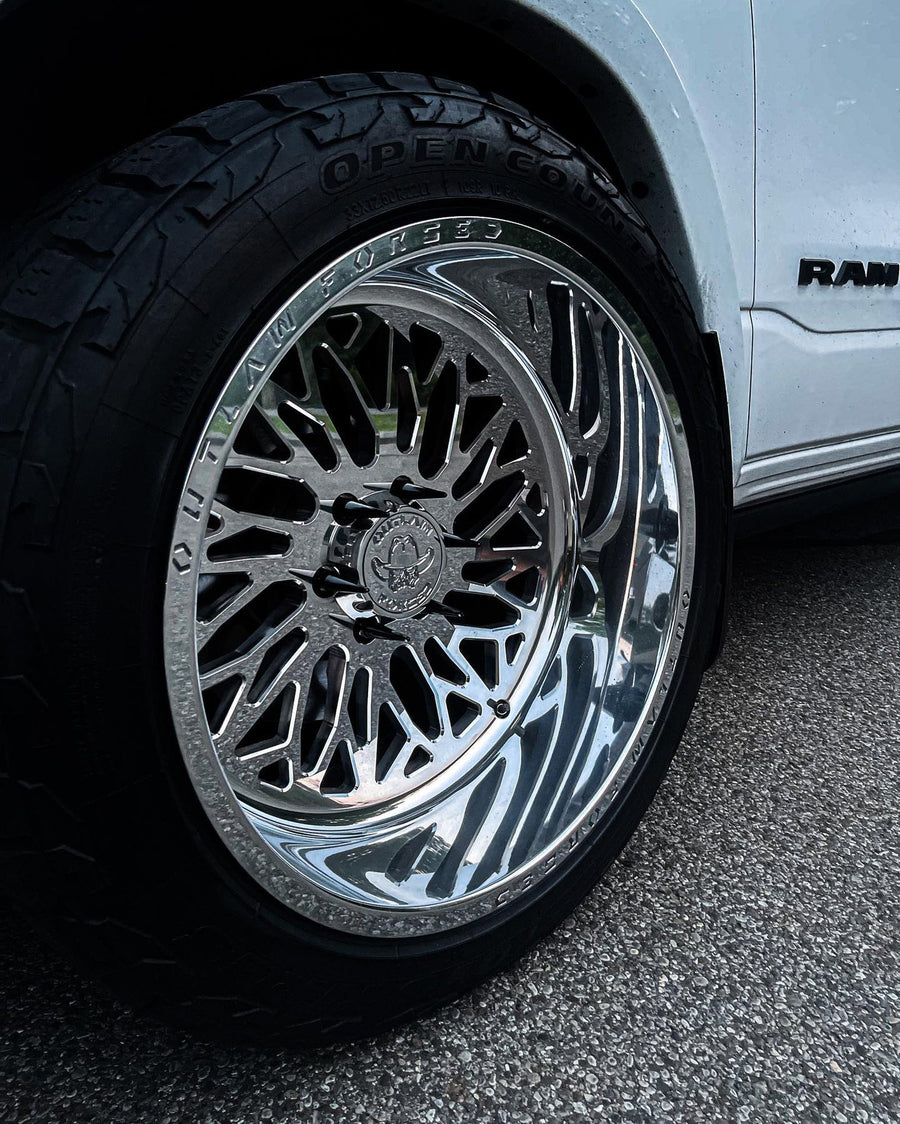 CTF04S Highcard wheels on a customer truck