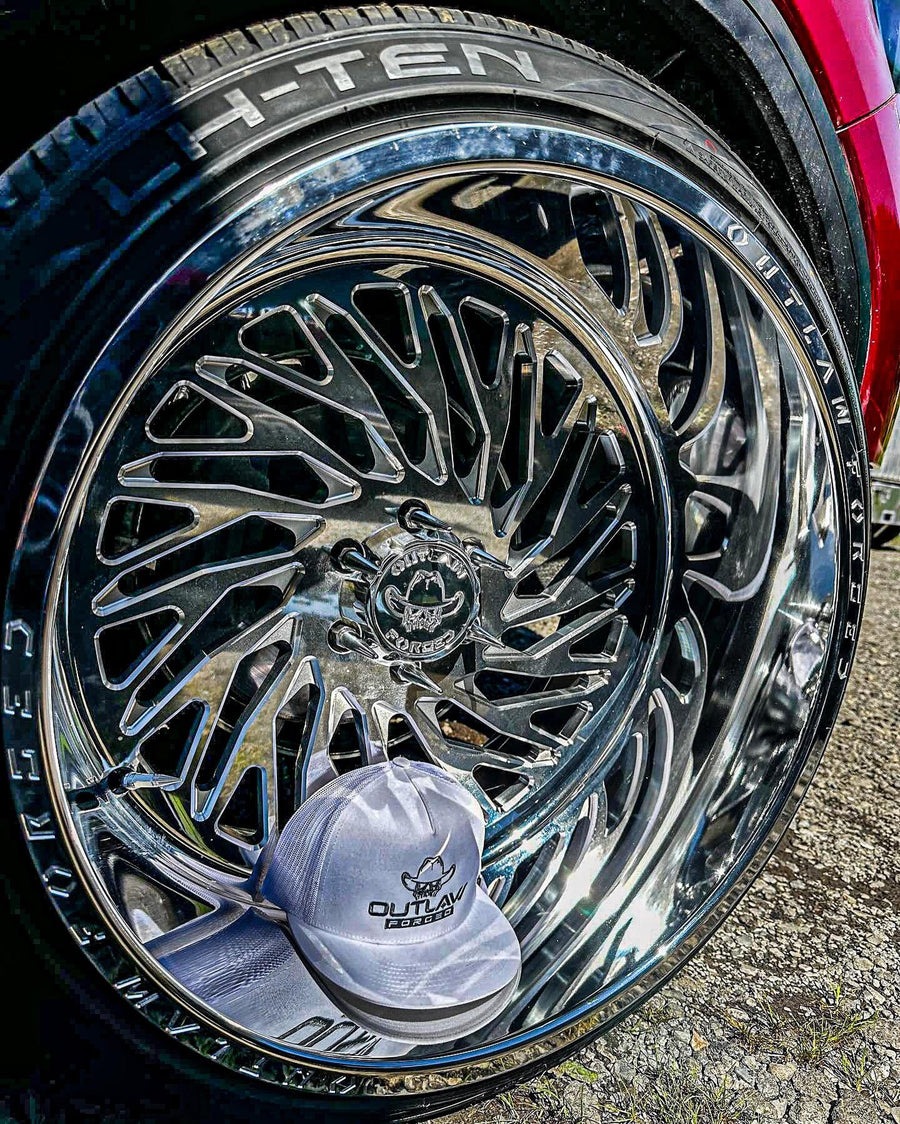 CTF01S Cutthroats wheels on a customer truck