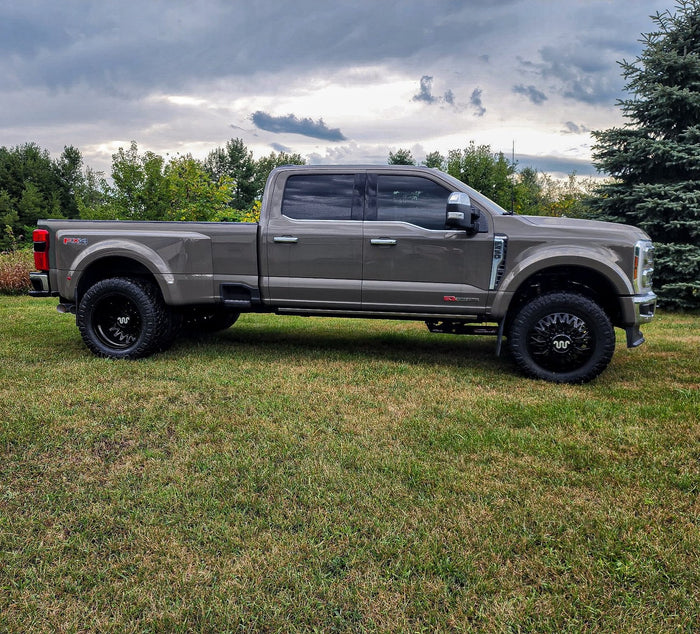 CTF11D “REIGN” on a customer truck