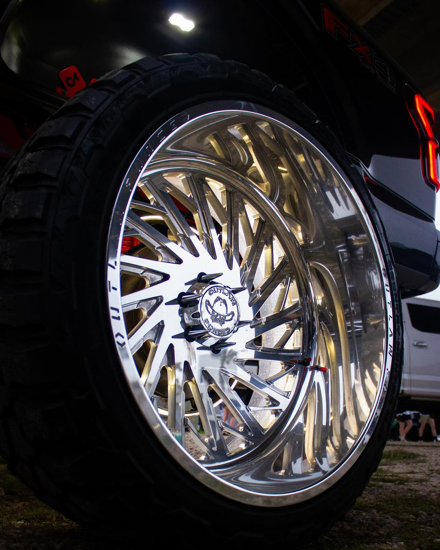 CTF03S Windup wheels on a customer truck